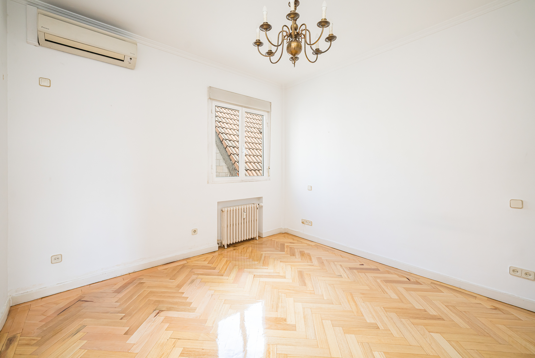  Very bright two-bedroom flat in Trafalgar - 物件實景
