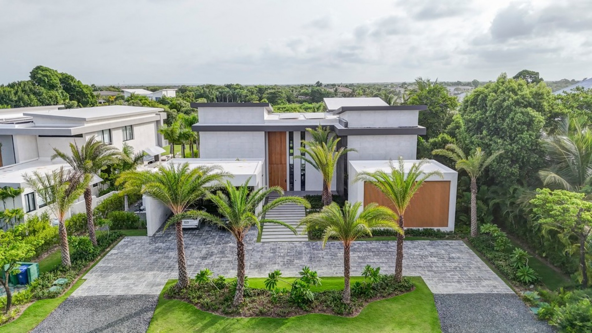 Punta Cana, DO, 4 Bedrooms Bedrooms, ,4 BathroomsBathrooms,Residential,For Sale,1990875