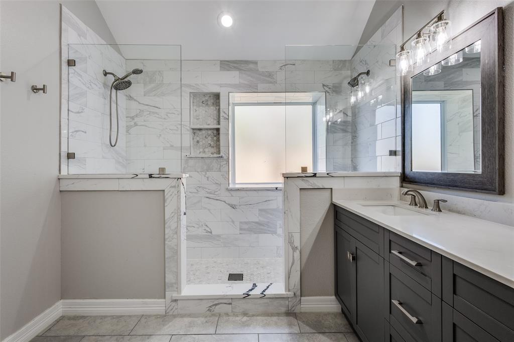 Flower Mound, Texas, 75028, United States, 4 Bedrooms Bedrooms, ,2 BathroomsBathrooms,Residential,For Sale,1902144