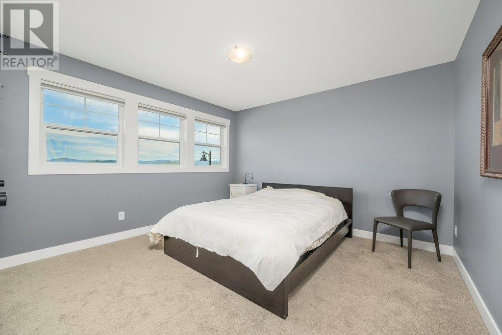 VERNON, British Columbia, V1B 0A3, CA, 4 Bedrooms Bedrooms, ,2 BathroomsBathrooms,Residential,For Sale,1907327