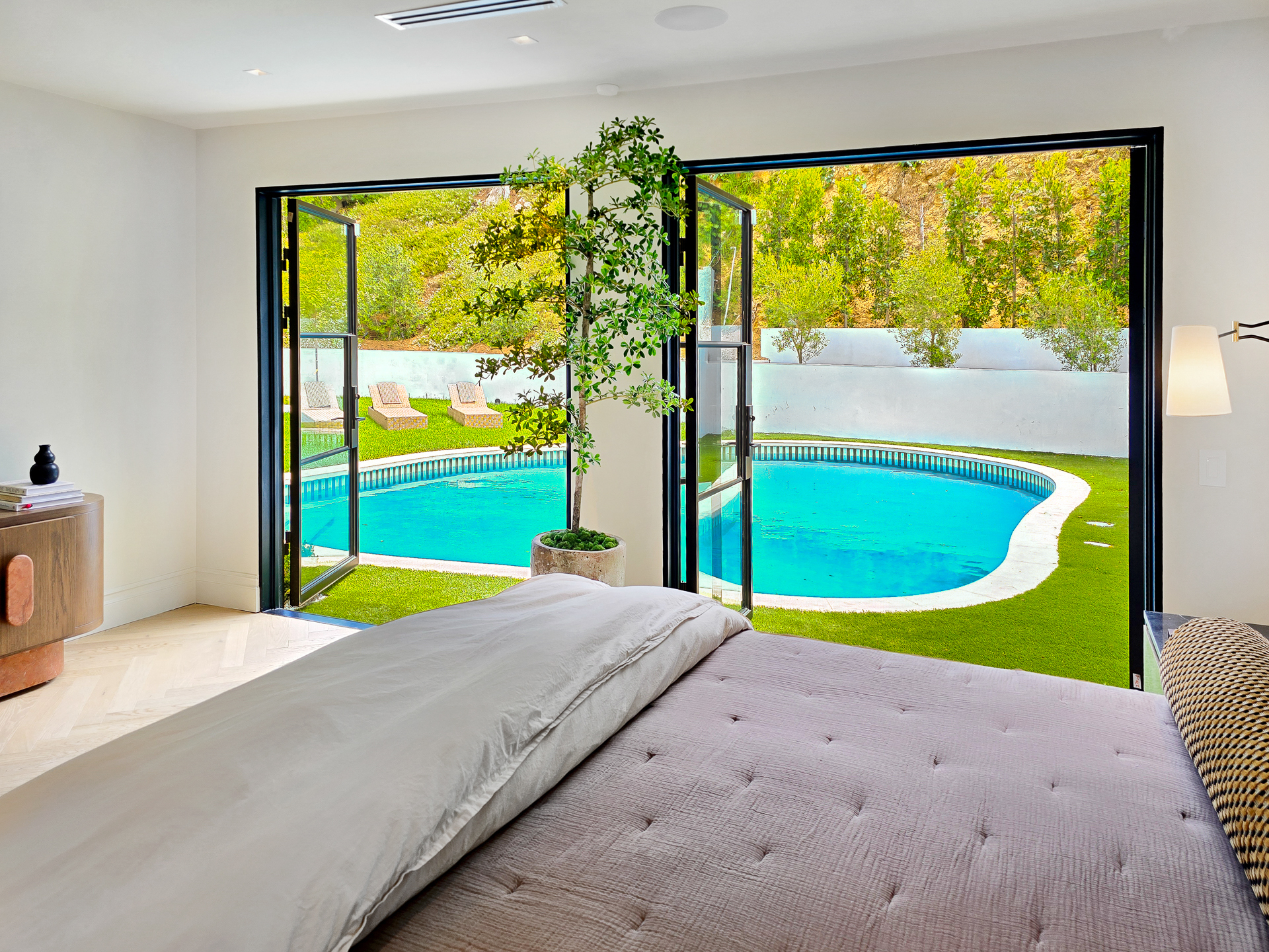  2288 Coldwater Canyon Dr - 物件實景