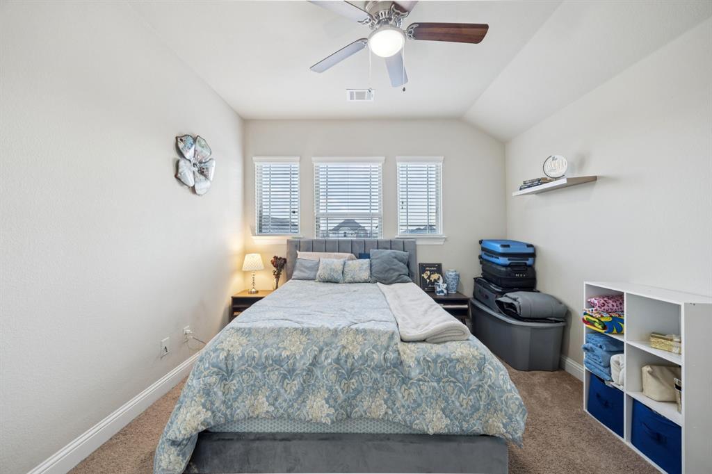 Rowlett, Texas, 75089, United States, 4 Bedrooms Bedrooms, ,4 BathroomsBathrooms,Residential,For Sale,1911433