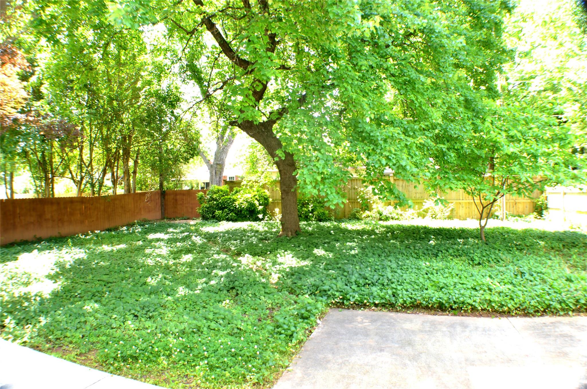 Charlotte, North Carolina, 28210, United States, 3 Bedrooms Bedrooms, ,3 BathroomsBathrooms,Residential,For Sale,1836887
