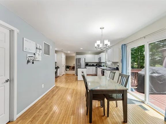 Manassas Park, Virginia, 20111, United States, 4 Bedrooms Bedrooms, ,4 BathroomsBathrooms,Residential,For Sale,1978924