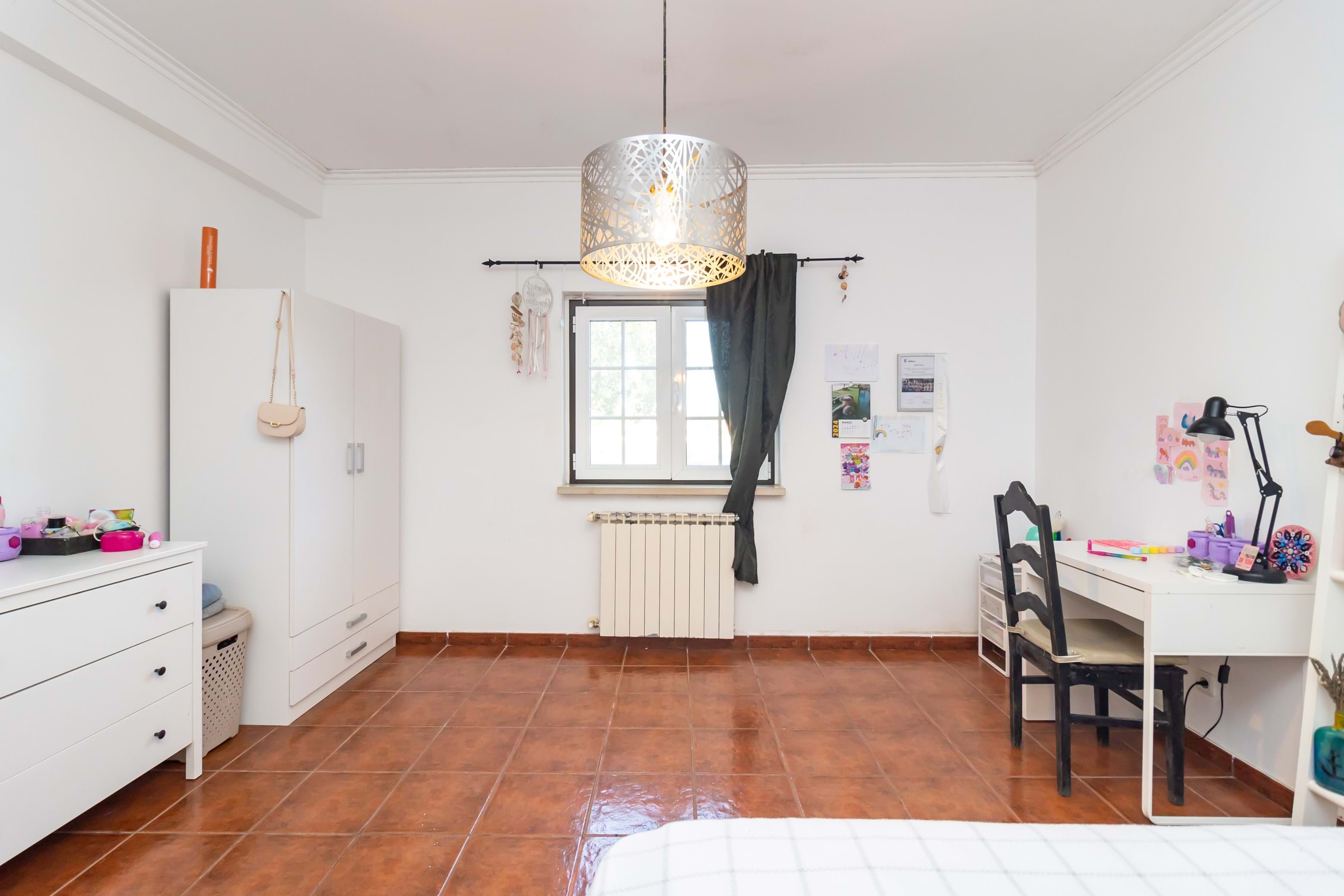 Palmela, Setúbal, 2950-502, PT, 4 Bedrooms Bedrooms, ,2 BathroomsBathrooms,Residential,For Sale,1698752