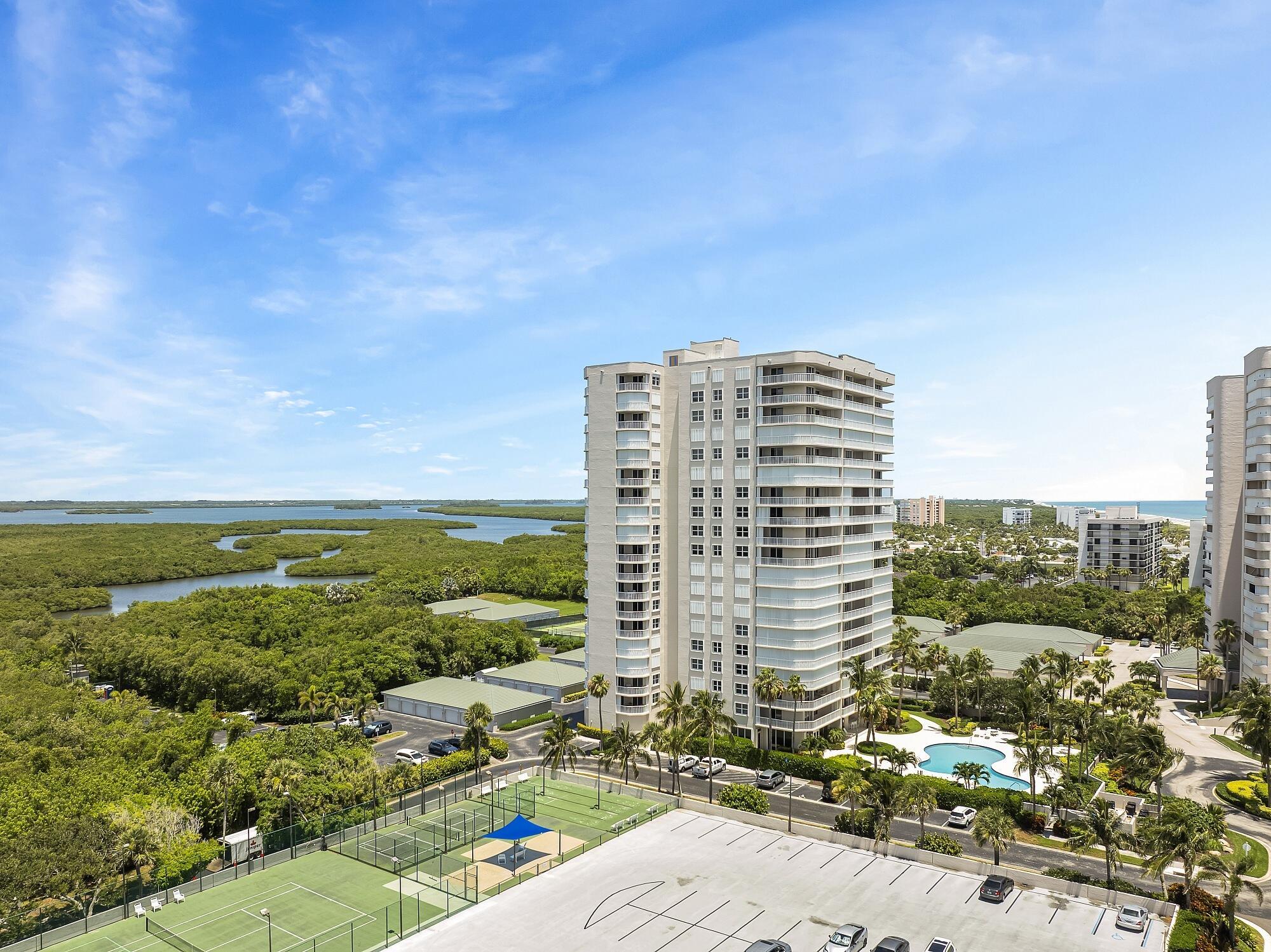 Hutchinson Island, Florida, 34949, United States, 3 Bedrooms Bedrooms, ,2 BathroomsBathrooms,Residential,For Sale,1959425