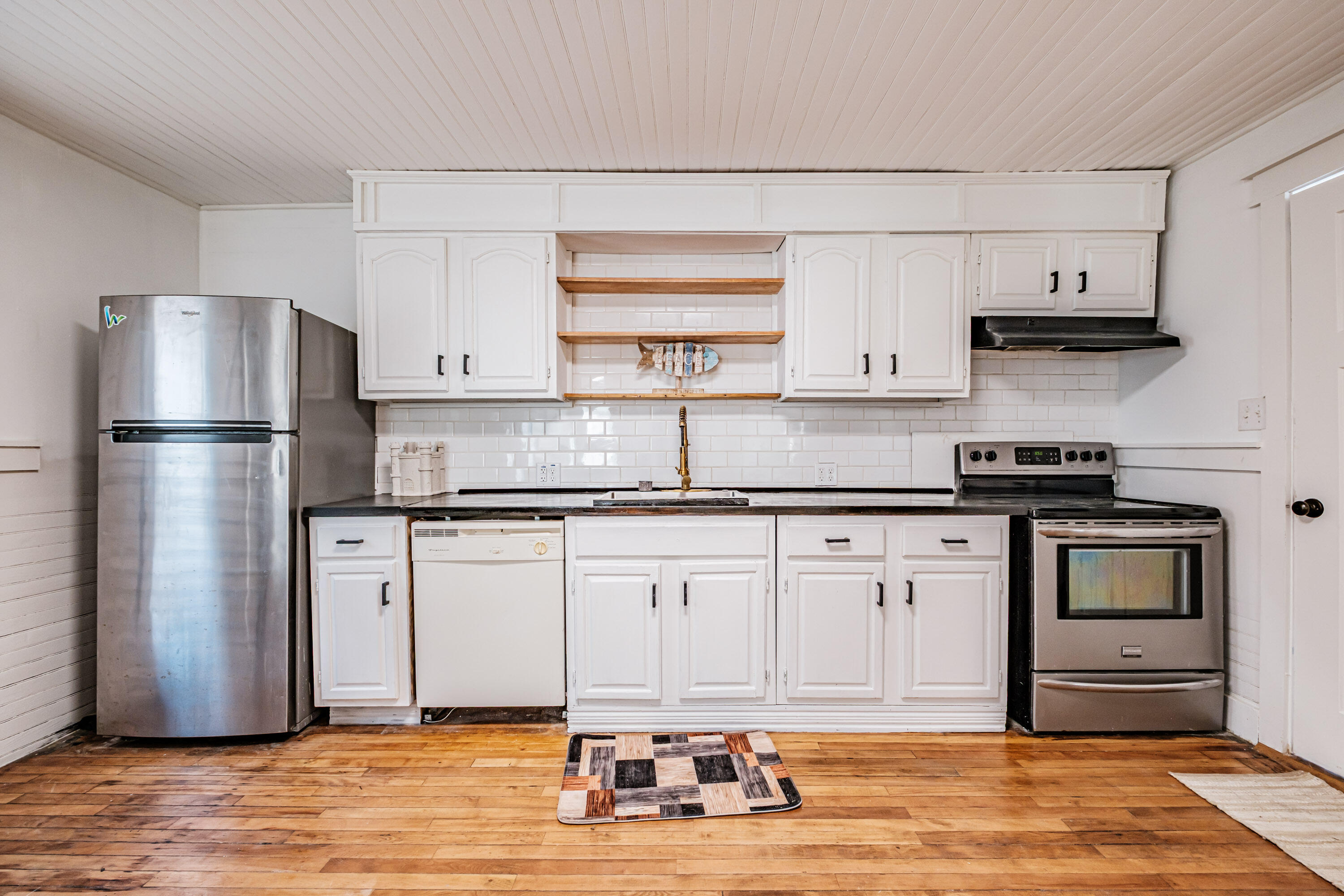 Old Orchard Beach, Maine, 04064, United States, ,3 BathroomsBathrooms,Residential,For Sale,2020912
