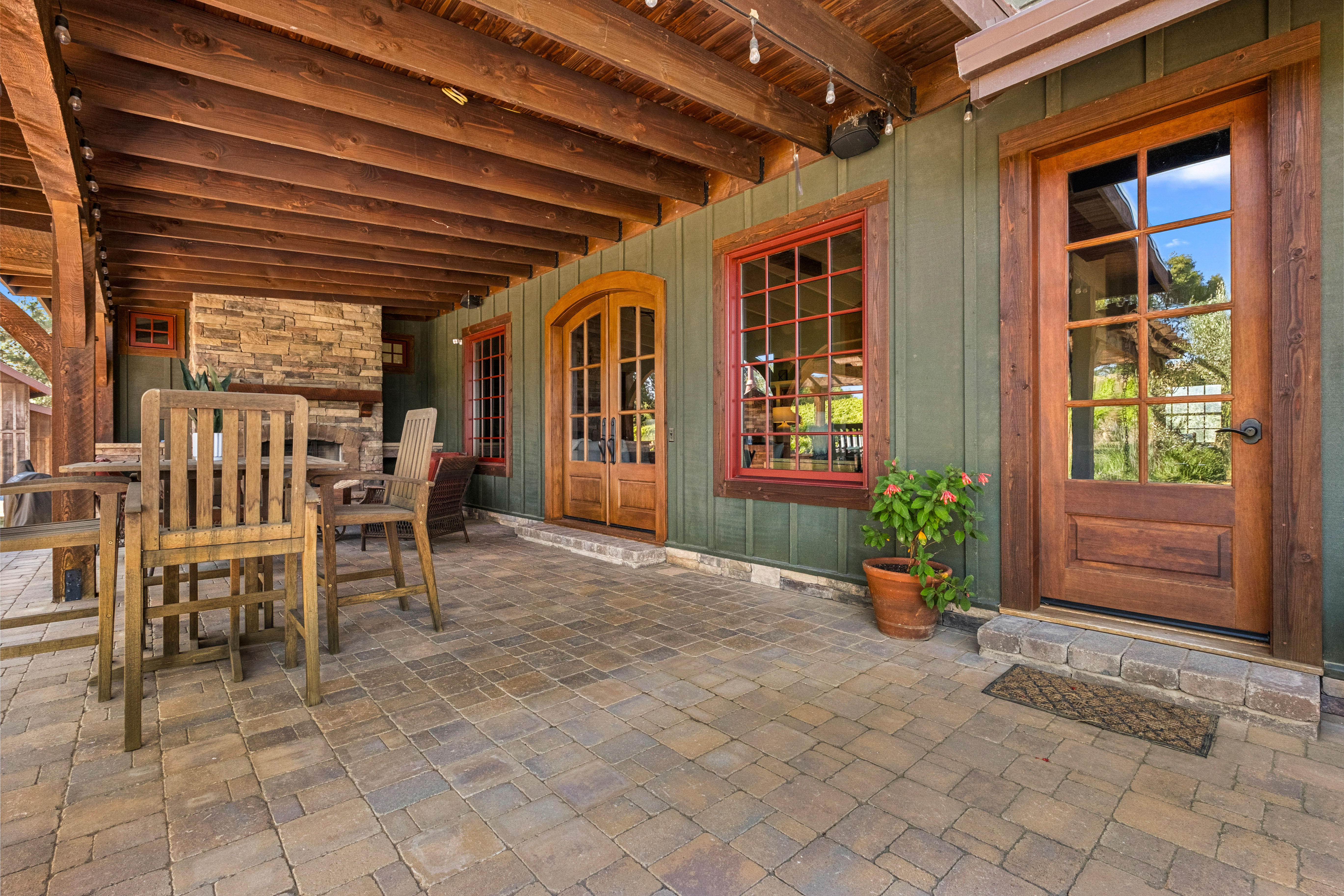  7330 Perry Creek Road, Somerset, CA 95684 - 物件實景