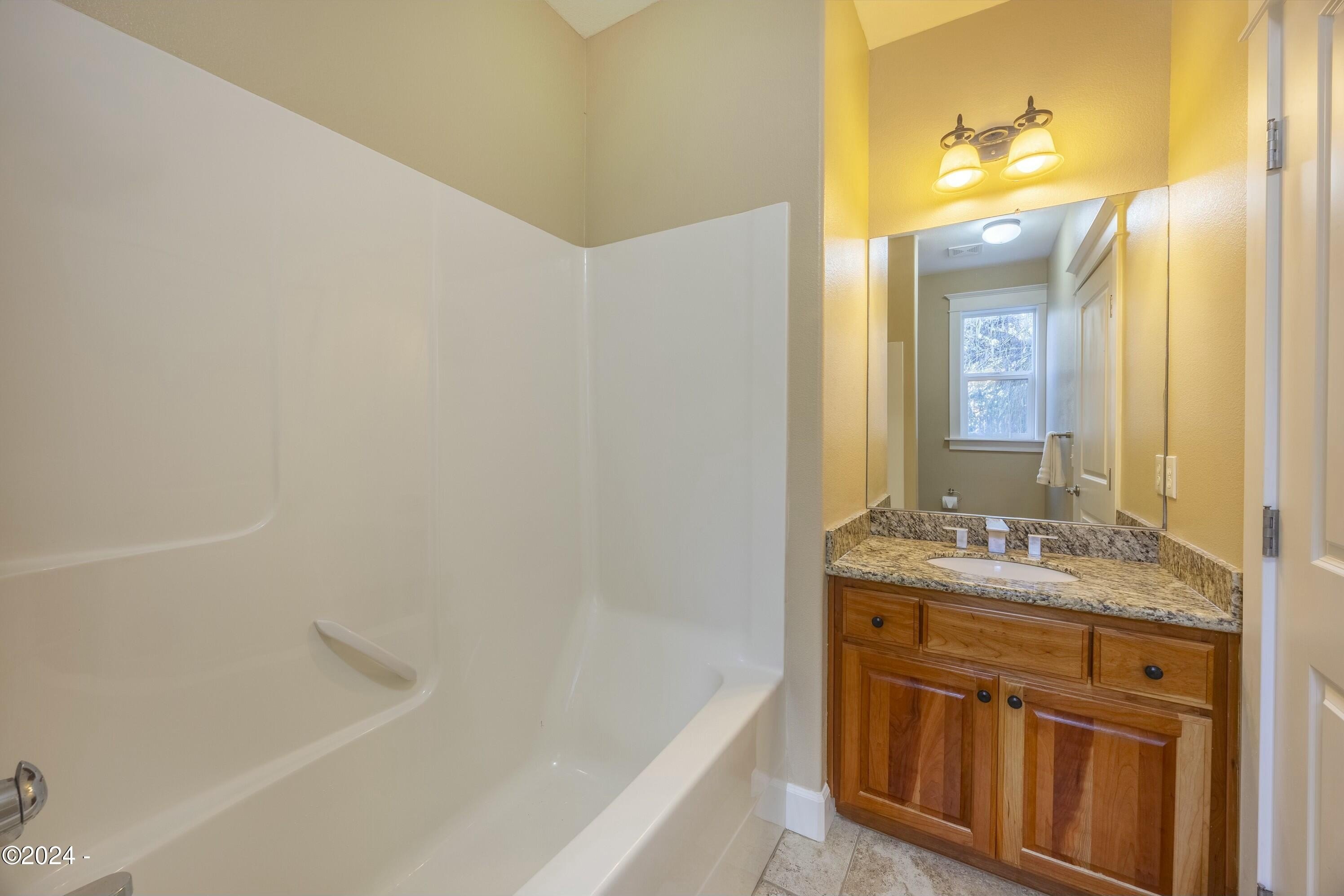 12989 SE Mountain Gate, Happy Valley, Oregon, 97086, United States, 4 Bedrooms Bedrooms, ,5 BathroomsBathrooms,Residential,For Sale,12989 SE Mountain Gate,1668514