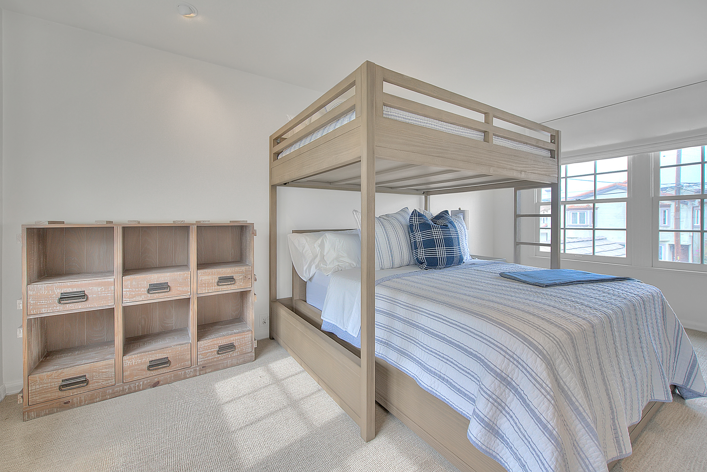  5590 East The Toledo, Long Beach, CA 90803 - 物件實景