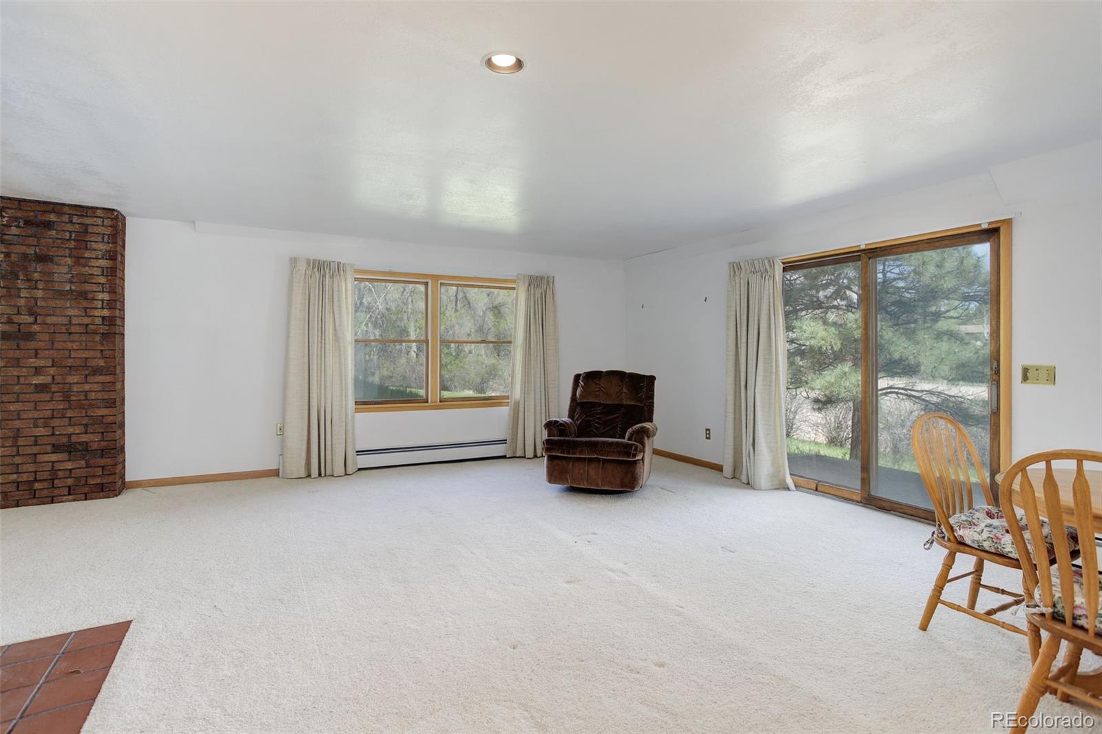 Morrison, Colorado, 80465, United States, 4 Bedrooms Bedrooms, ,3 BathroomsBathrooms,Residential,For Sale,1805479
