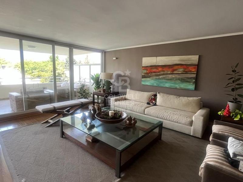 Lo Barnechea, Chile, 4 Bedrooms Bedrooms, ,6 BathroomsBathrooms,Residential,For Sale,1857705