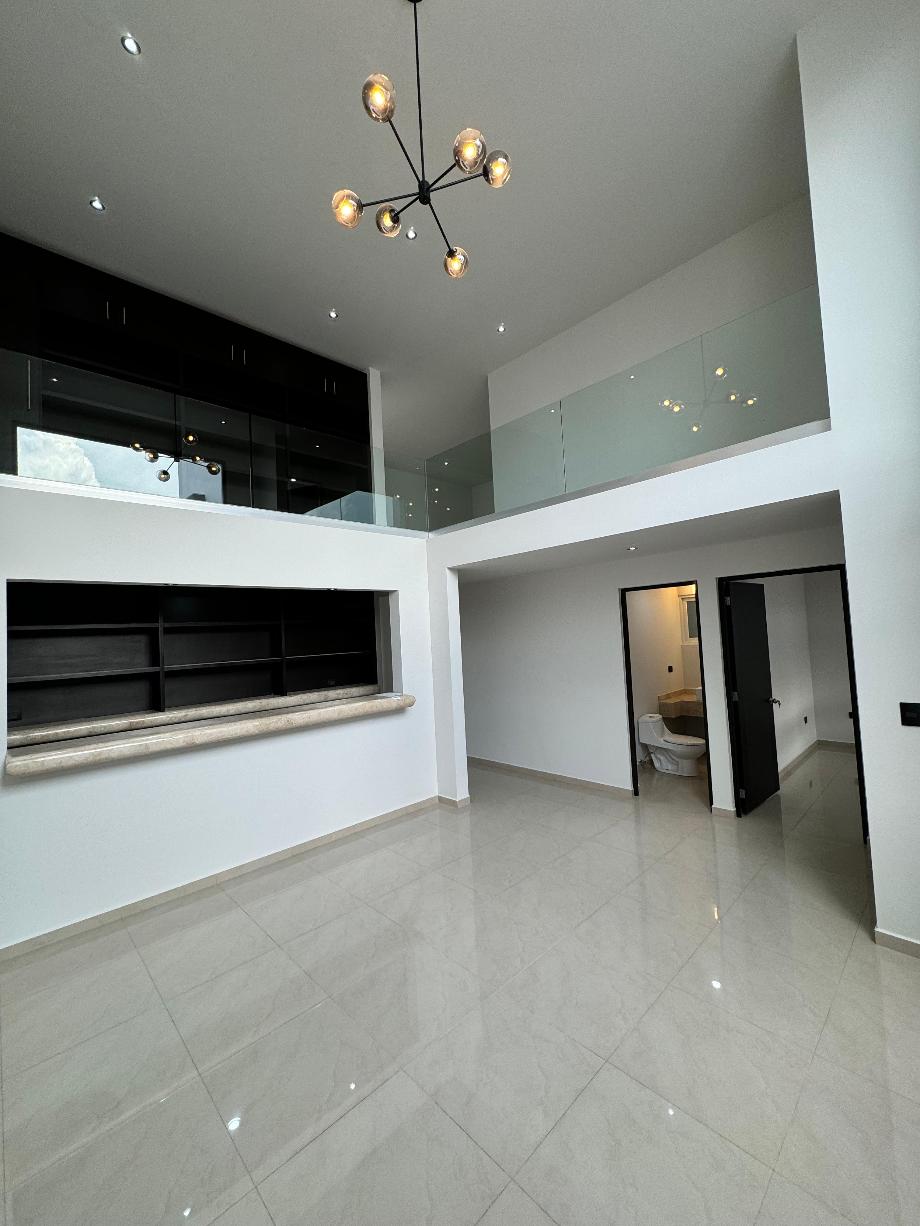 Cerro Lago Palomas, Querétaro, Querétaro, 76230, Mexico, 3 Bedrooms Bedrooms, ,3 BathroomsBathrooms,Residential,For Sale,Cerro Lago Palomas,1672480