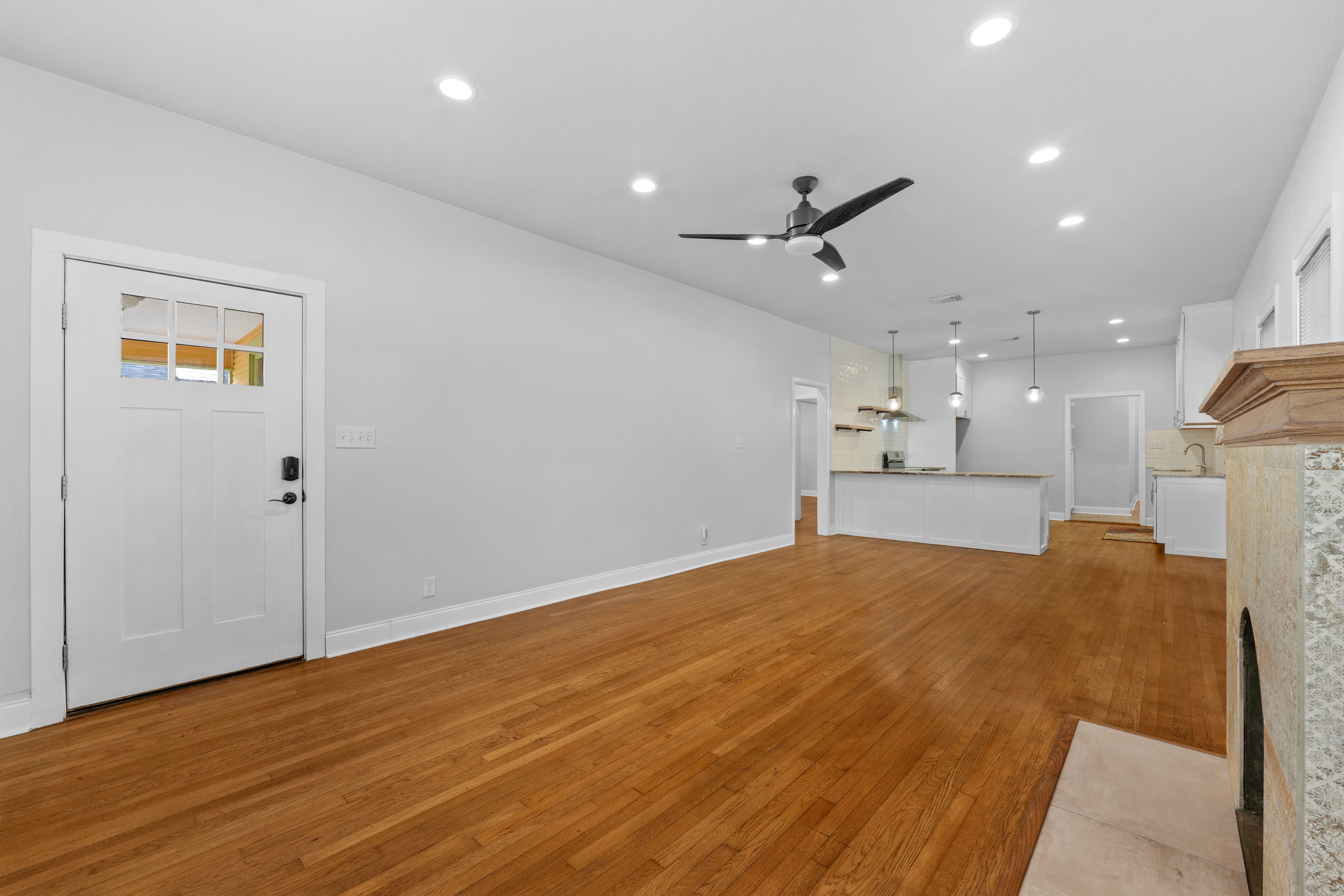  Charming 1929 Tudor with Modern Updates - 物件實景