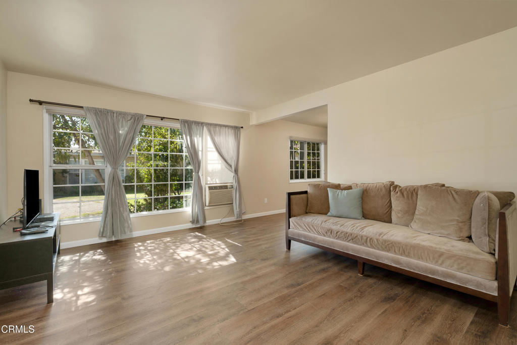 Temple City, California, 91780, United States, 4 Bedrooms Bedrooms, ,2 BathroomsBathrooms,Residential,For Sale,1989415