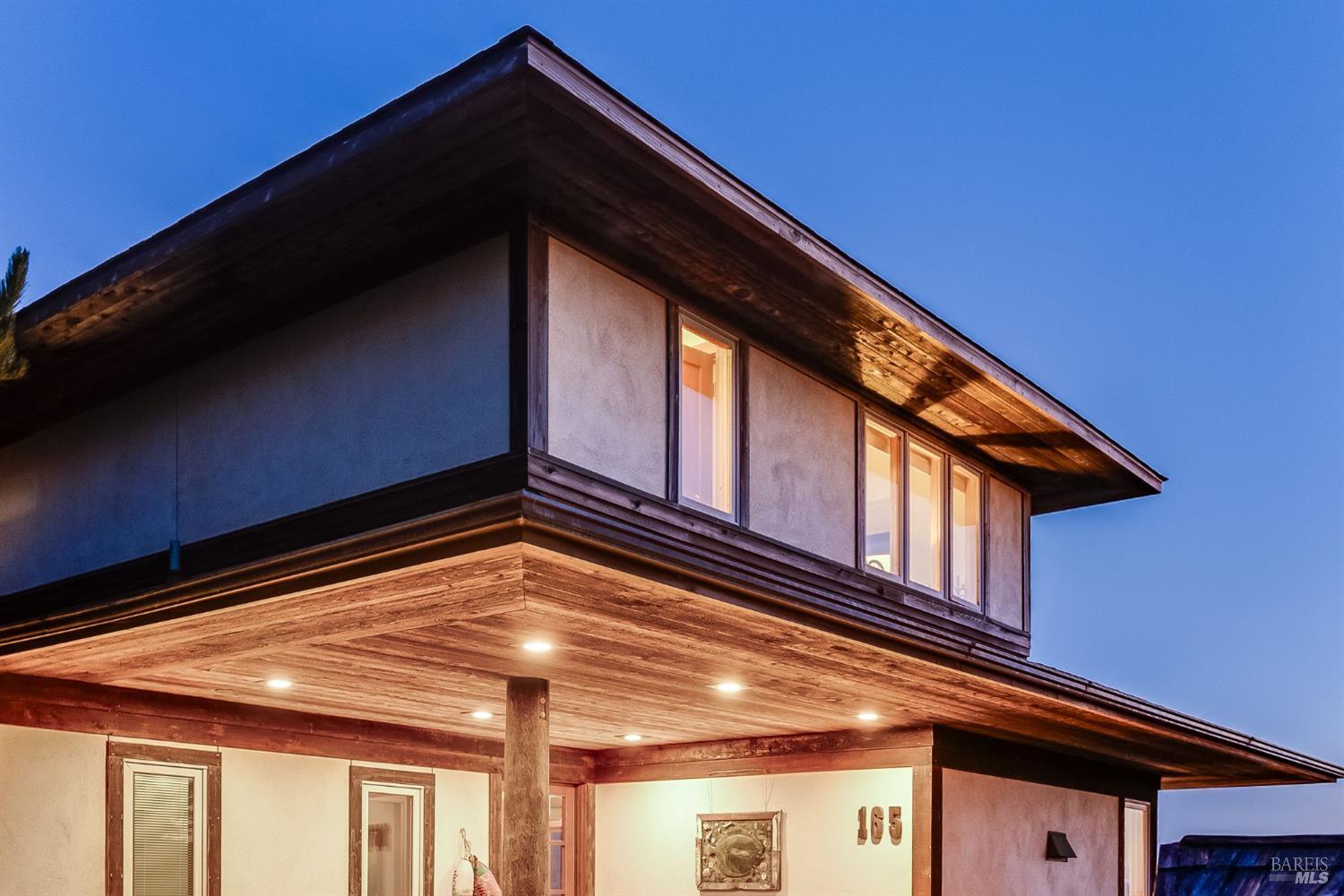 Bolinas, California, 94924, United States, 2 Bedrooms Bedrooms, ,3 BathroomsBathrooms,Residential,For Sale,1906337