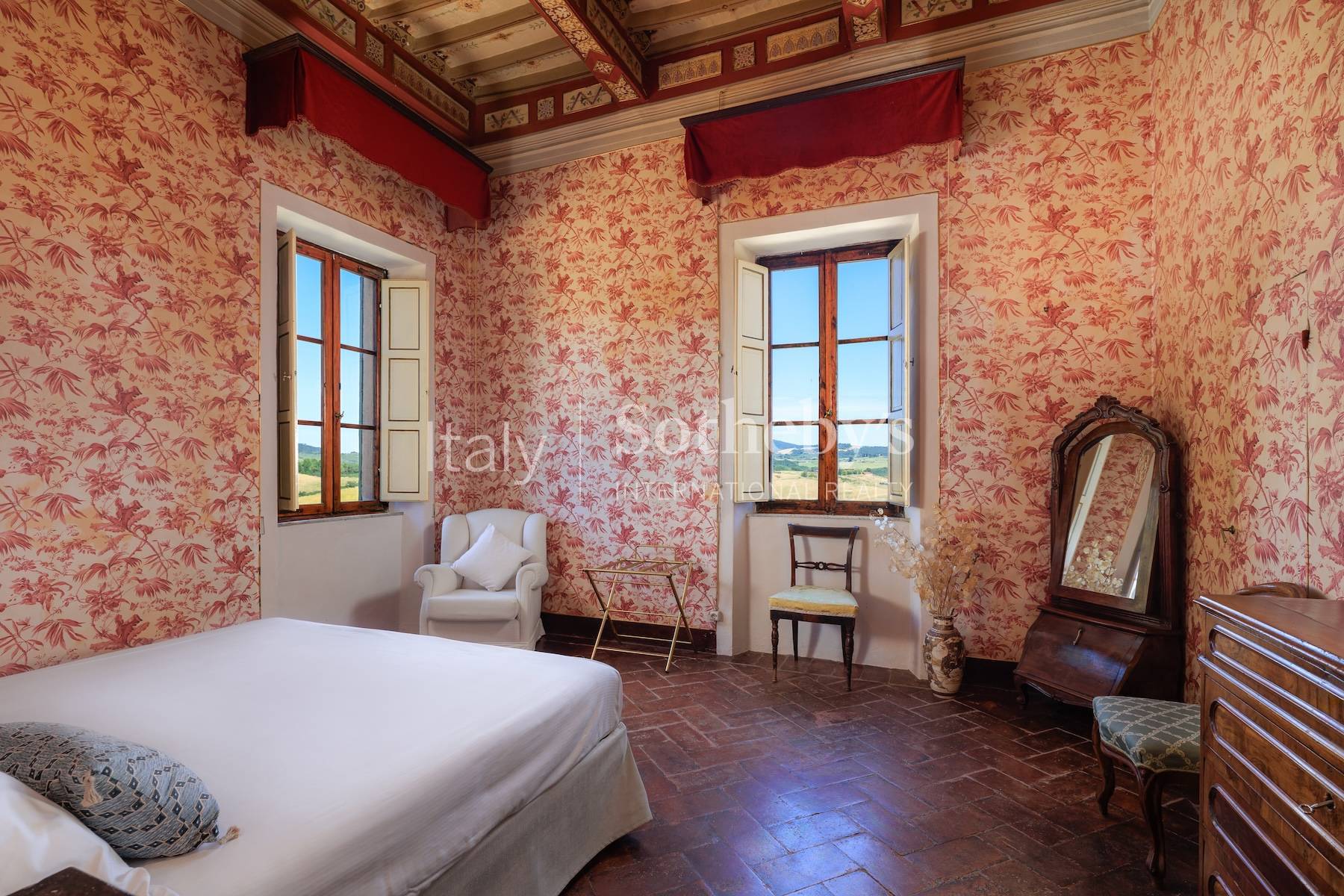  Prestigious estate with historic hamlet and winery - 物件實景