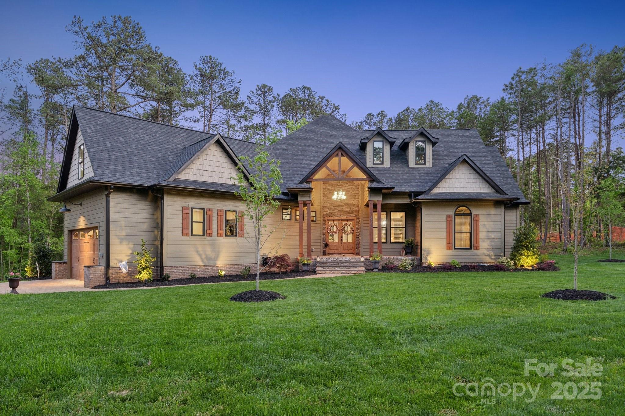 Lancaster, South Carolina, 29720, United States, 3 Bedrooms Bedrooms, ,3 BathroomsBathrooms,Residential,For Sale,1792809