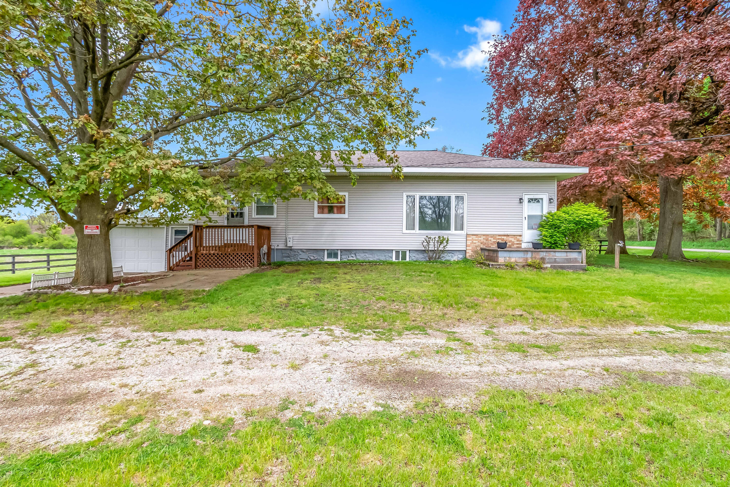 Hillsdale, Michigan, 49242, United States, 3 Bedrooms Bedrooms, ,2 BathroomsBathrooms,Residential,For Sale,2030822