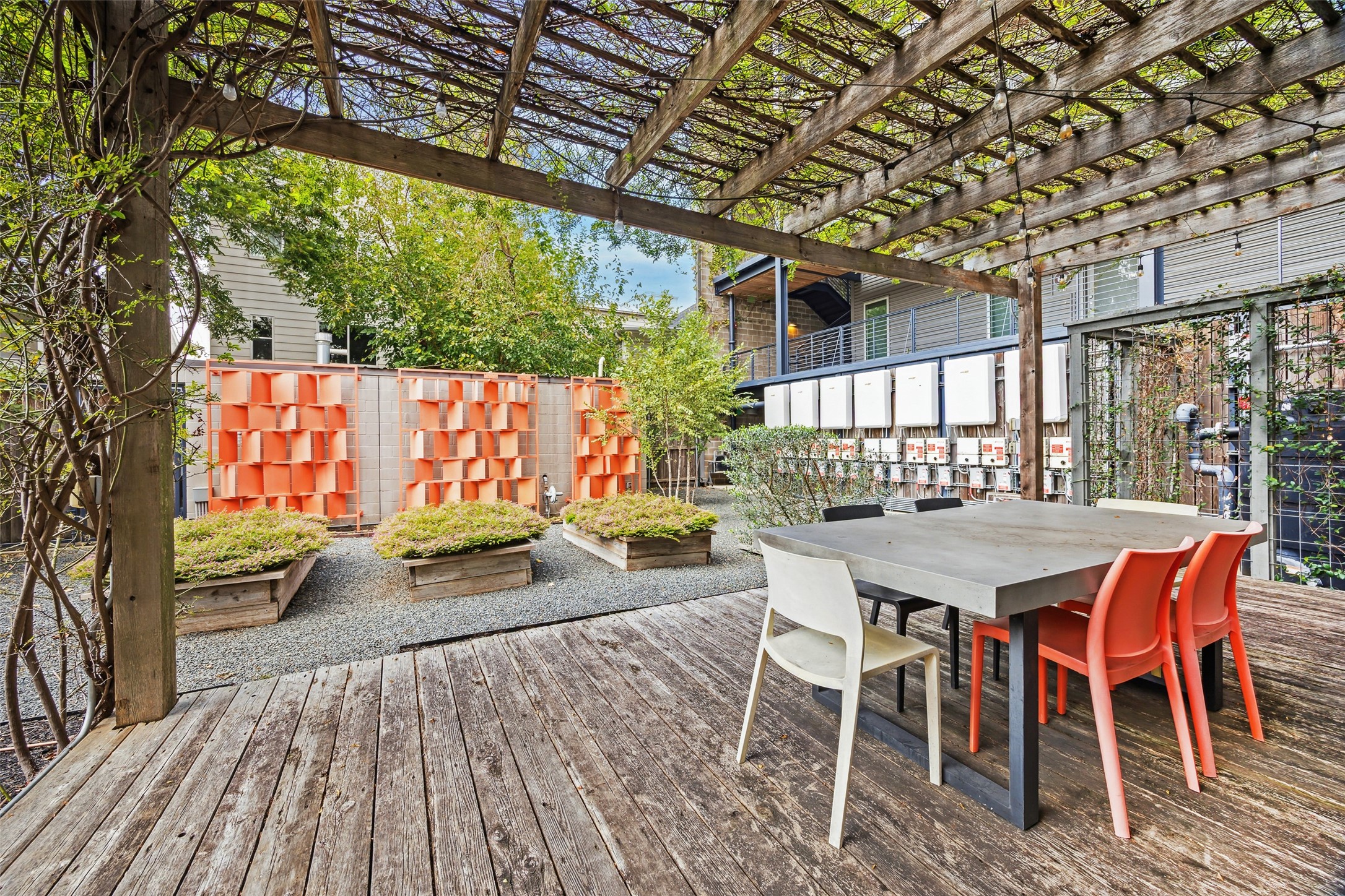  2410 Waugh Drive #3A - 物件實景