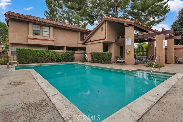 Placentia, California, 92870, United States, 2 Bedrooms Bedrooms, ,3 BathroomsBathrooms,Residential,For Sale,1997793