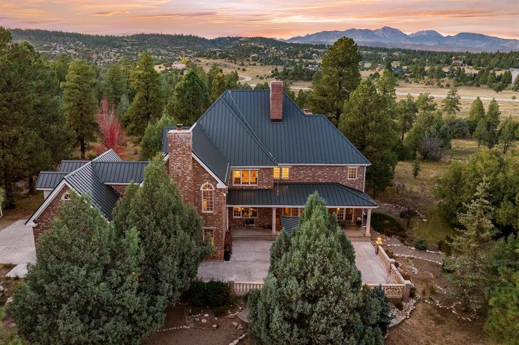Durango, Colorado, 81301, United States, 5 Bedrooms Bedrooms, ,6 BathroomsBathrooms,Residential,For Sale,1939552