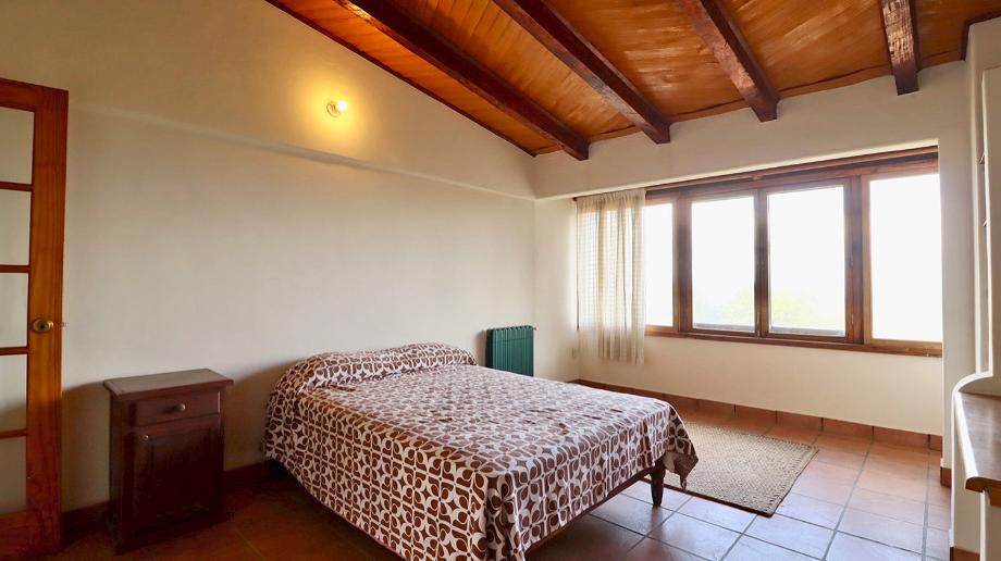 Pátzcuaro, Michoacán de Ocampo, 61608, Mexico, 4 Bedrooms Bedrooms, ,3 BathroomsBathrooms,Residential,For Sale,1917214