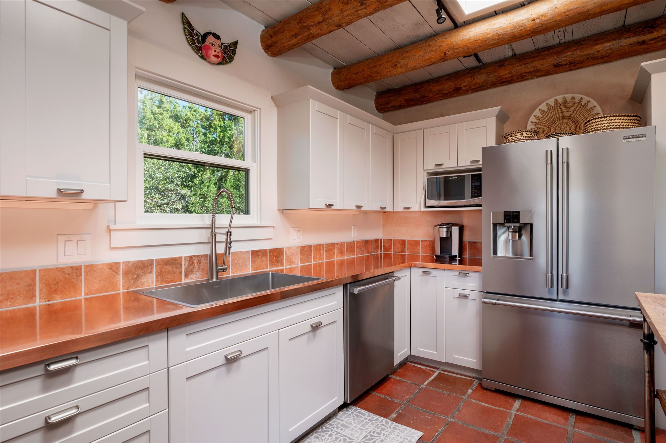  413 Los Arboles Drive - 物件實景