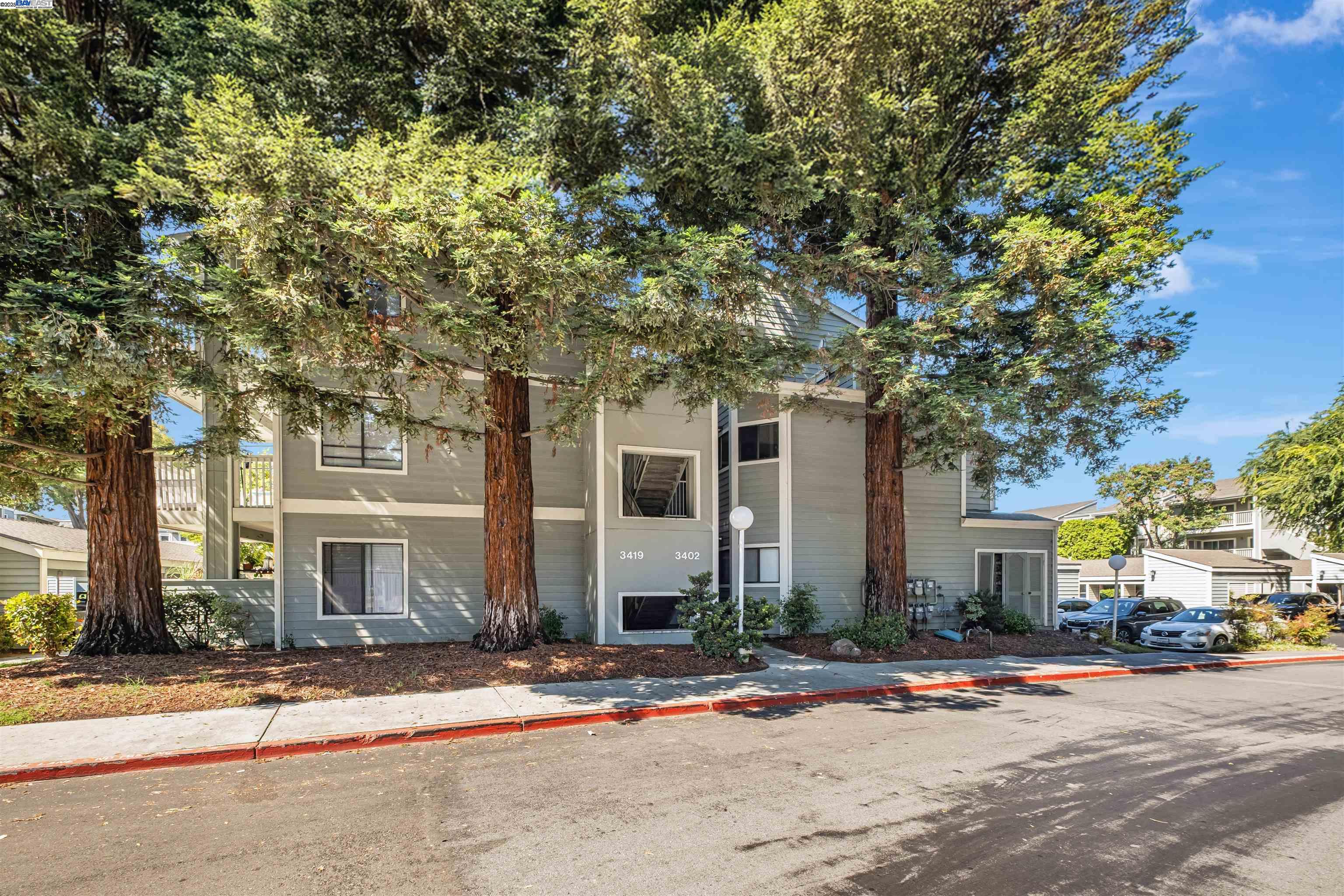 Fremont, California, 94536, United States, 2 Bedrooms Bedrooms, ,2 BathroomsBathrooms,Residential,For Sale,1911508