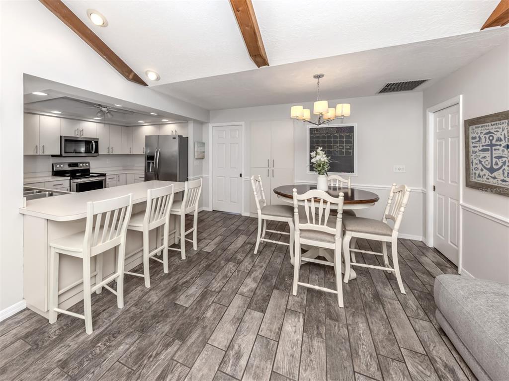 Venice, Florida, 34285, United States, 3 Bedrooms Bedrooms, ,2 BathroomsBathrooms,Residential,For Sale,2000610