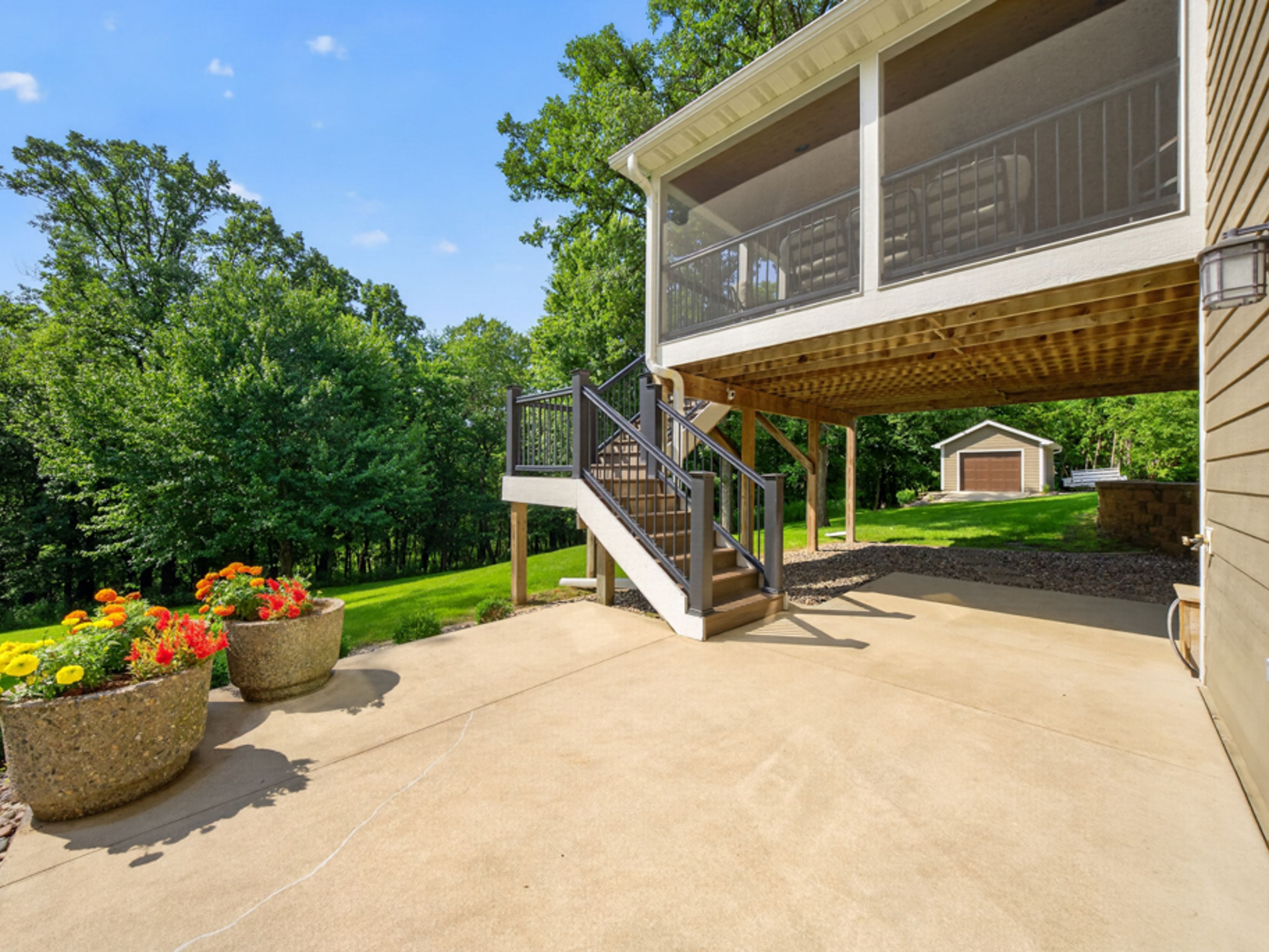  Rare Wooded Estate in Prestigious Huntington Woods - 物件實景