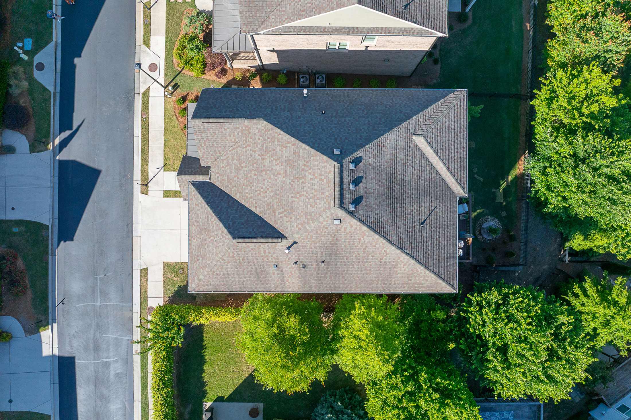  Stunning Designer Transformed Home in Sought-after Gated Vinings Community - 物件實景