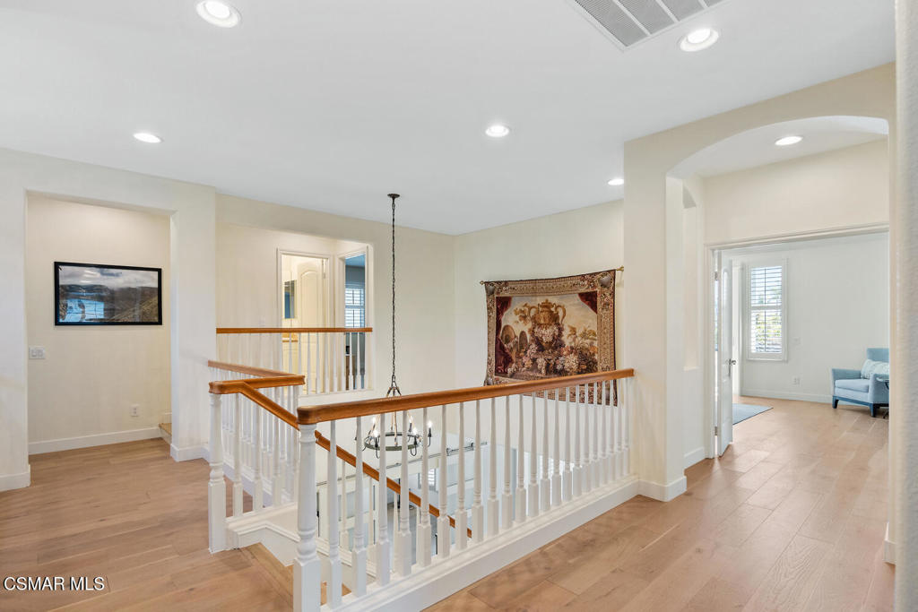 Newbury Park, California, 91320, United States, 4 Bedrooms Bedrooms, ,4 BathroomsBathrooms,Residential,For Sale,1941657