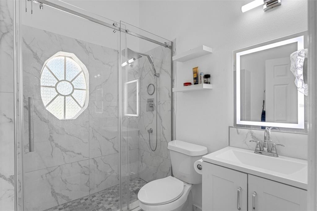 Orlando, Florida, 32829, United States, 4 Bedrooms Bedrooms, ,3 BathroomsBathrooms,Residential,For Sale,1926455