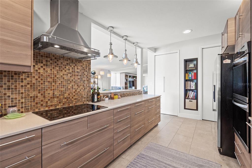 Sarasota, Florida, 34234, United States, 2 Bedrooms Bedrooms, ,2 BathroomsBathrooms,Residential,For Sale,1838237