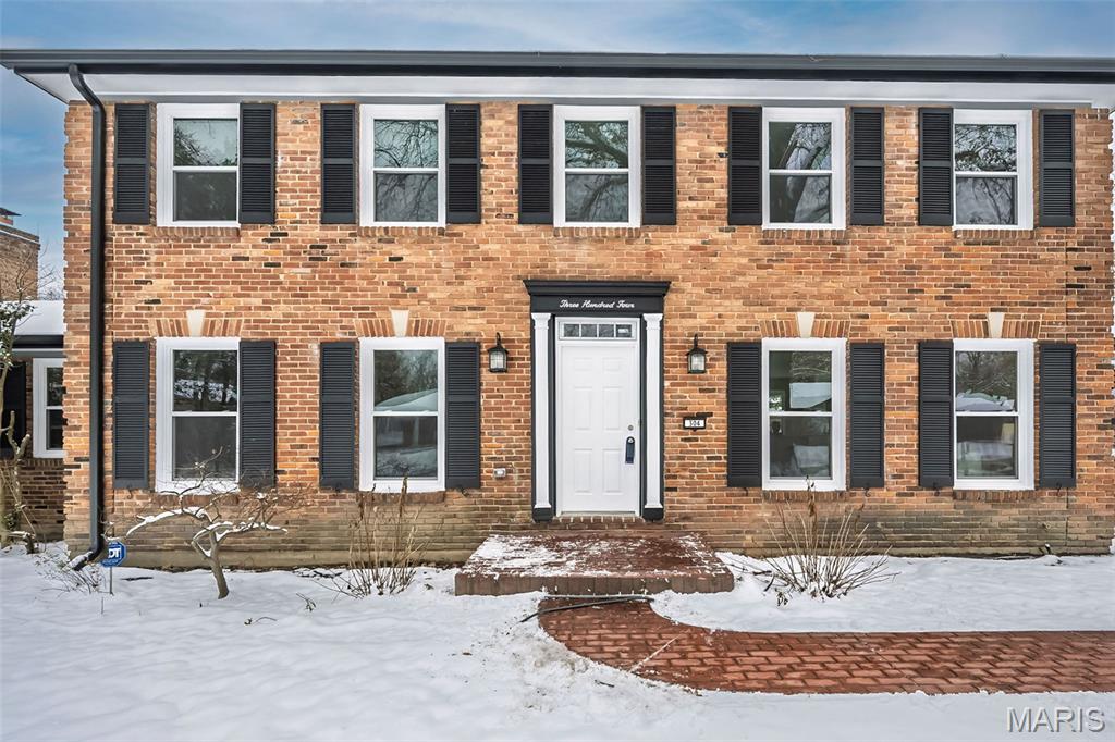 Ellisville, Missouri, 63011, United States, 4 Bedrooms Bedrooms, ,3 BathroomsBathrooms,Residential,For Sale,2002113