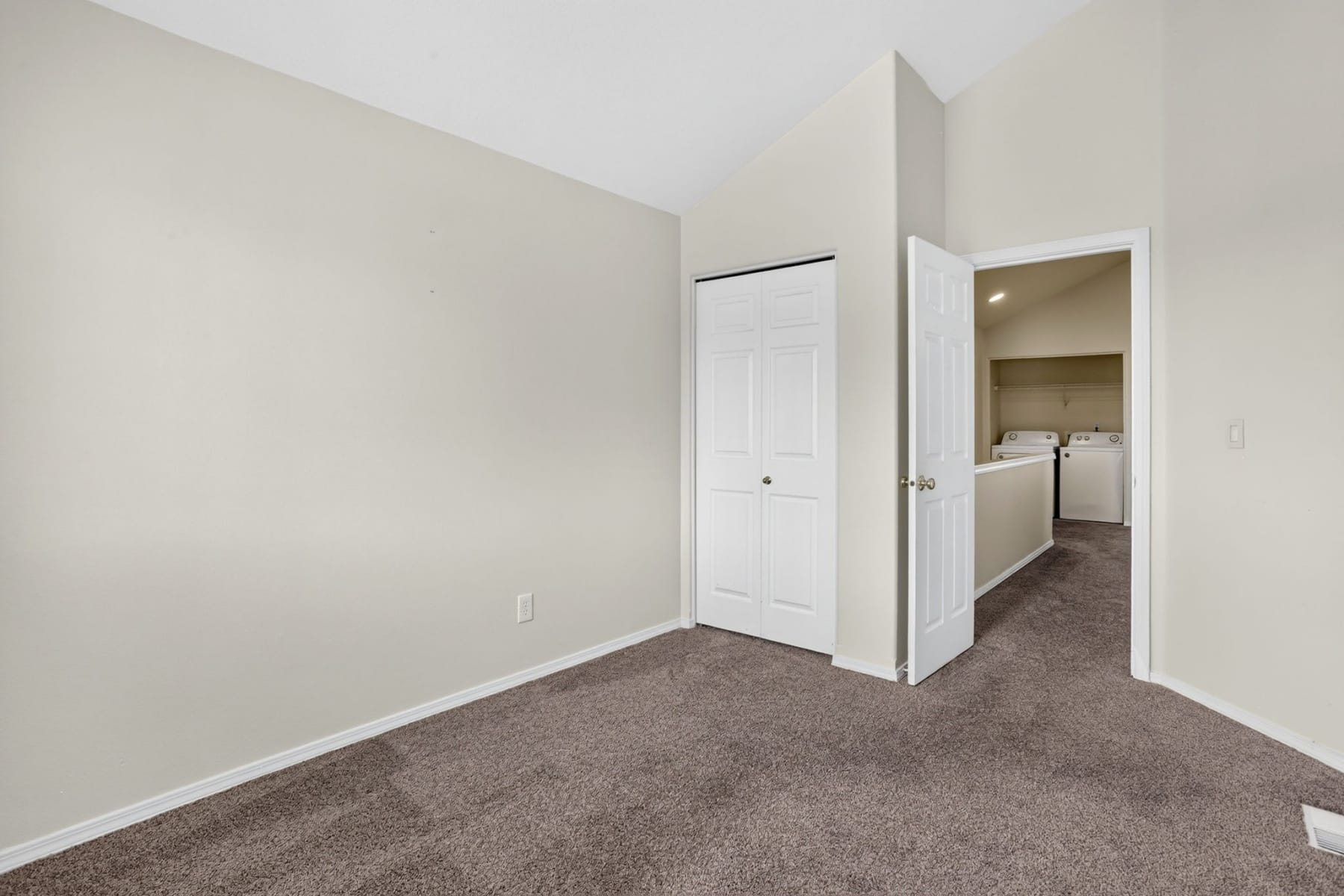  20452 HOODVIEW AVE West Linn, OR 97068 - 物件實景