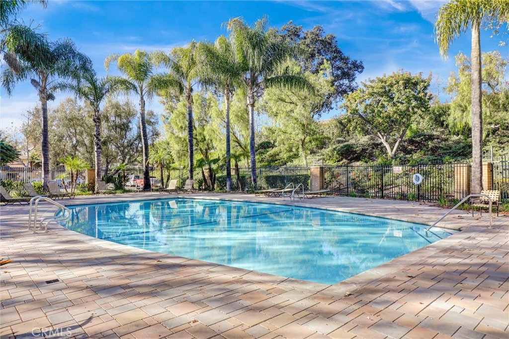 Mission Viejo, California, 92691, United States, 3 Bedrooms Bedrooms, ,2 BathroomsBathrooms,Residential,For Sale,2003474