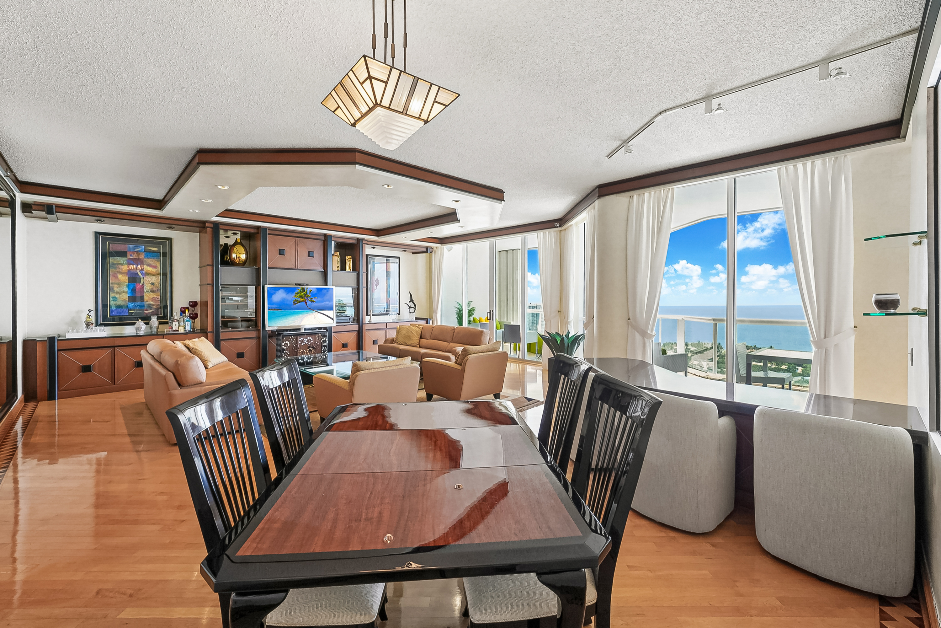  21150 Point Pl, Aventura, FL, 33180 - 物件實景