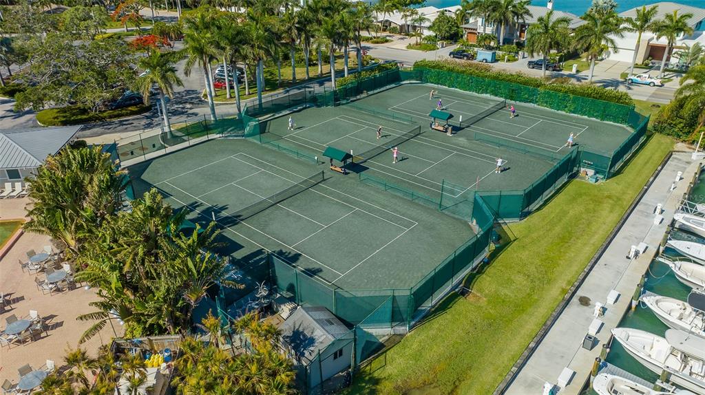 Sarasota, Florida, 34236, United States, 3 Bedrooms Bedrooms, ,4 BathroomsBathrooms,Residential,For Sale,1987814