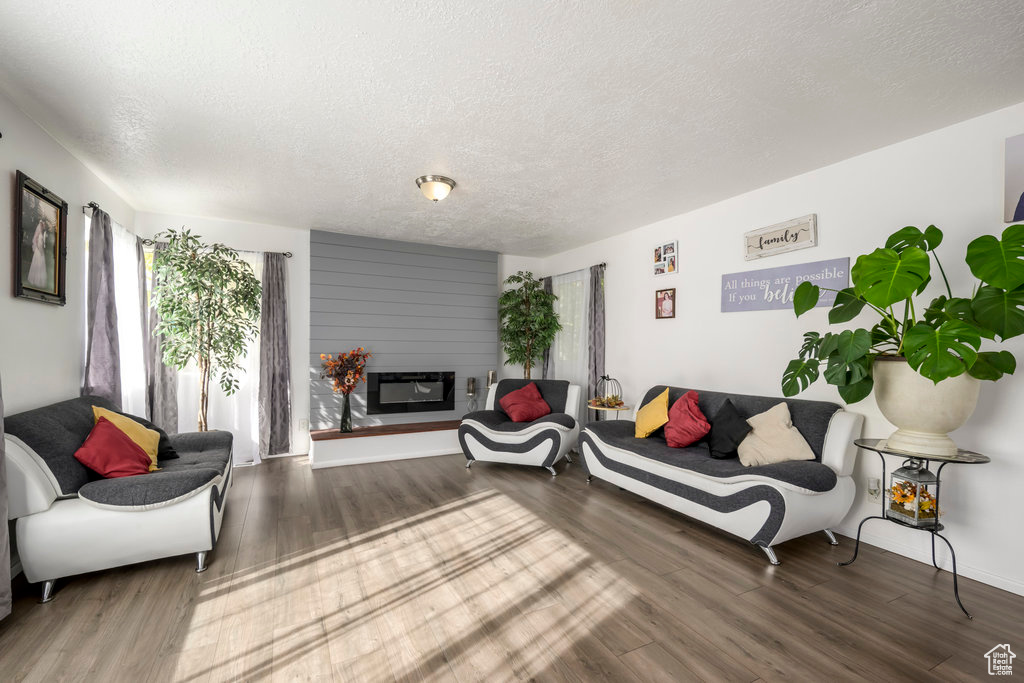 5092 W 4100 S, West Valley City, Utah, 84120, United States, 4 Bedrooms Bedrooms, ,1 BathroomBathrooms,Residential,For Sale,5092 W 4100 S,1655817