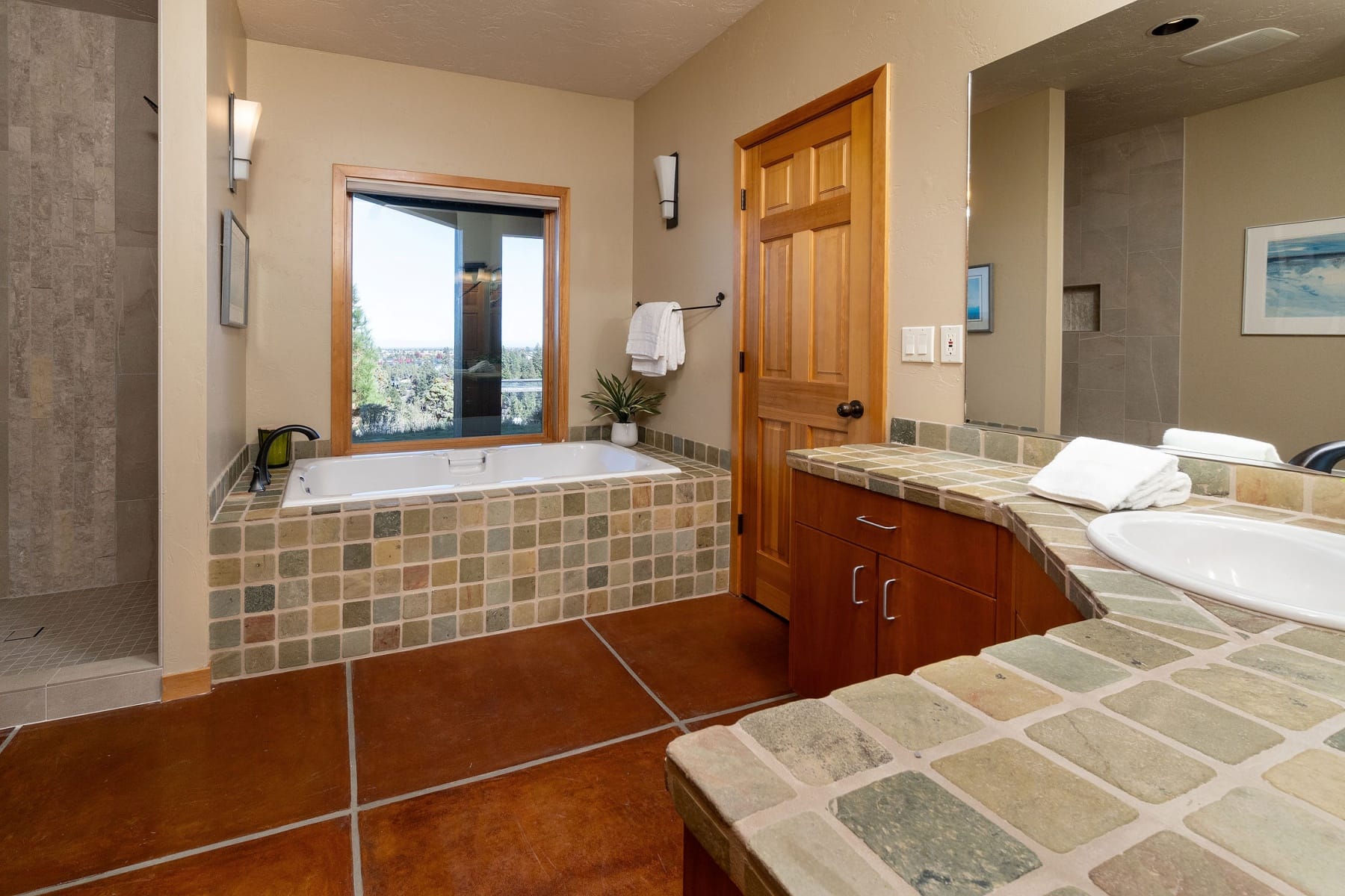  885 NW Chelsea Loop Bend, OR 97703 - 物件實景