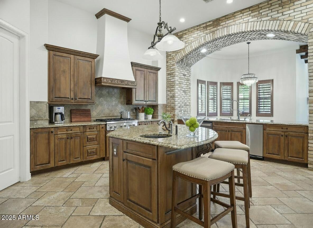 Chandler, Arizona, 85249, United States, 7 Bedrooms Bedrooms, ,8 BathroomsBathrooms,Residential,For Sale,1986072