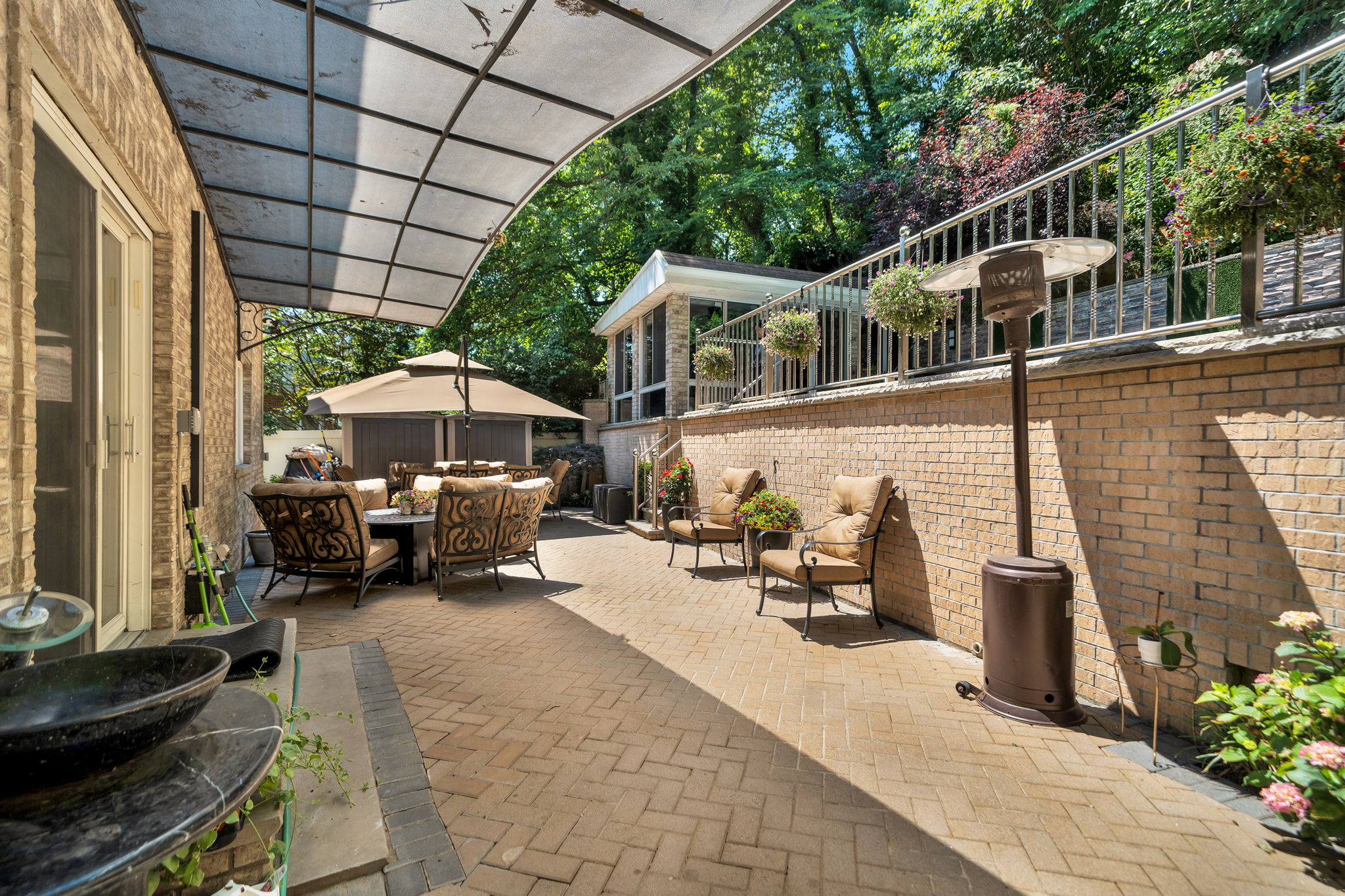  180-15 Aberdeen Road, Jamaica Estates, NY 11432 - 物件實景