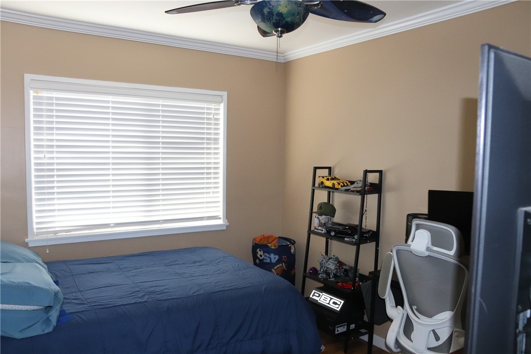 Hawthorne, California, 90250, United States, 3 Bedrooms Bedrooms, ,2 BathroomsBathrooms,Residential,For Sale,1984532