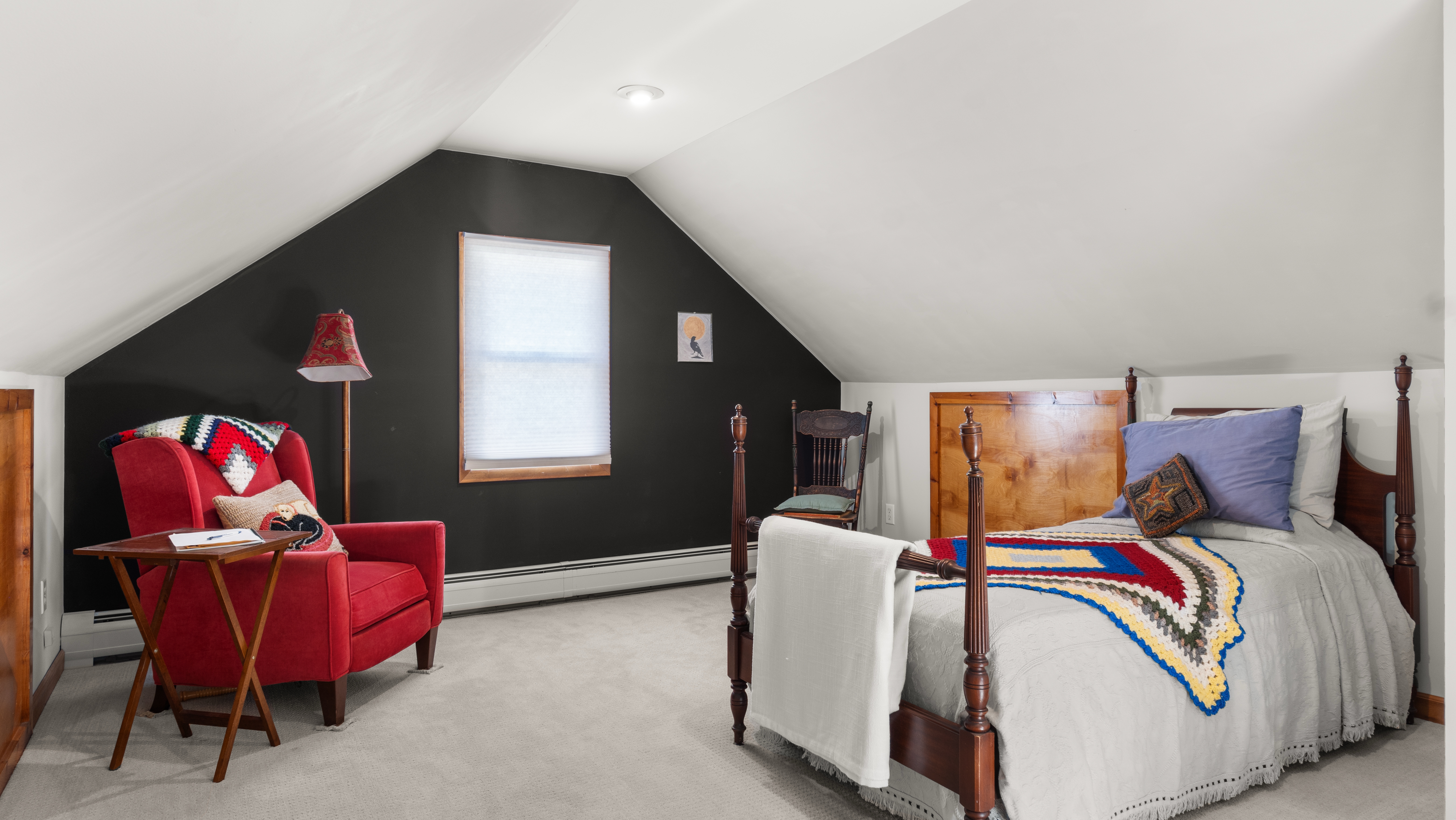 Charming Pittsfield 3-Bed Cape  Updated Porch, Private Primary Suite & Large De - 物件實景