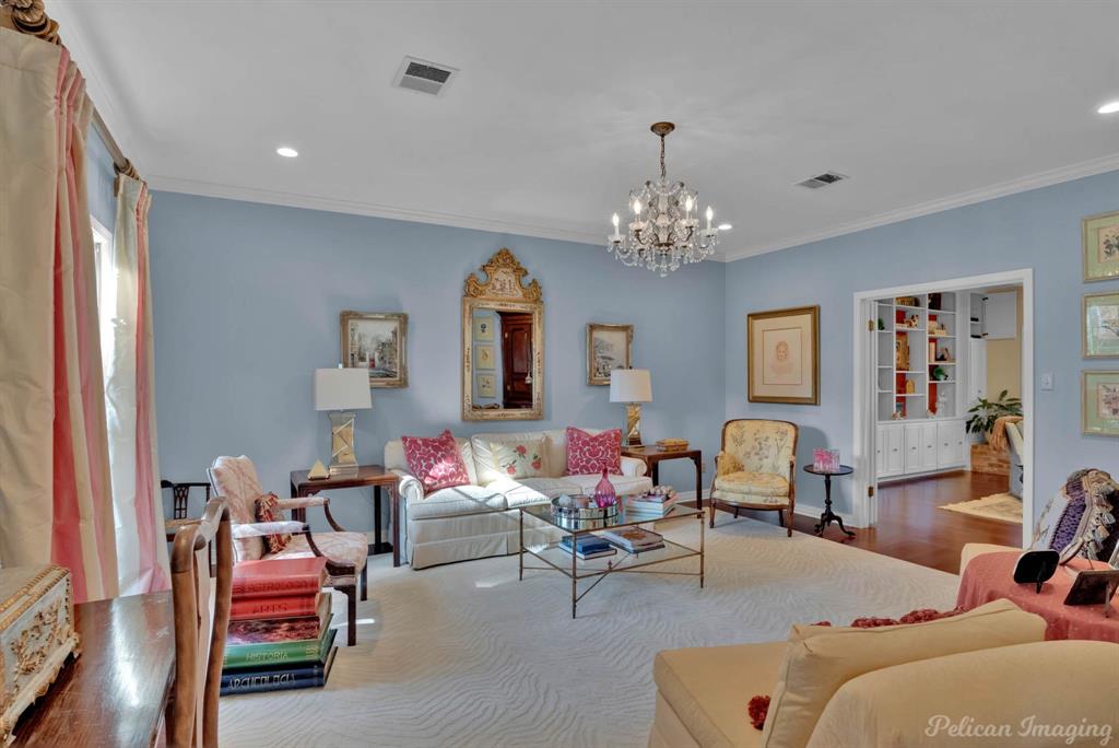 Shreveport, Louisiana, 71106, United States, 4 Bedrooms Bedrooms, ,4 BathroomsBathrooms,Residential,For Sale,1729515