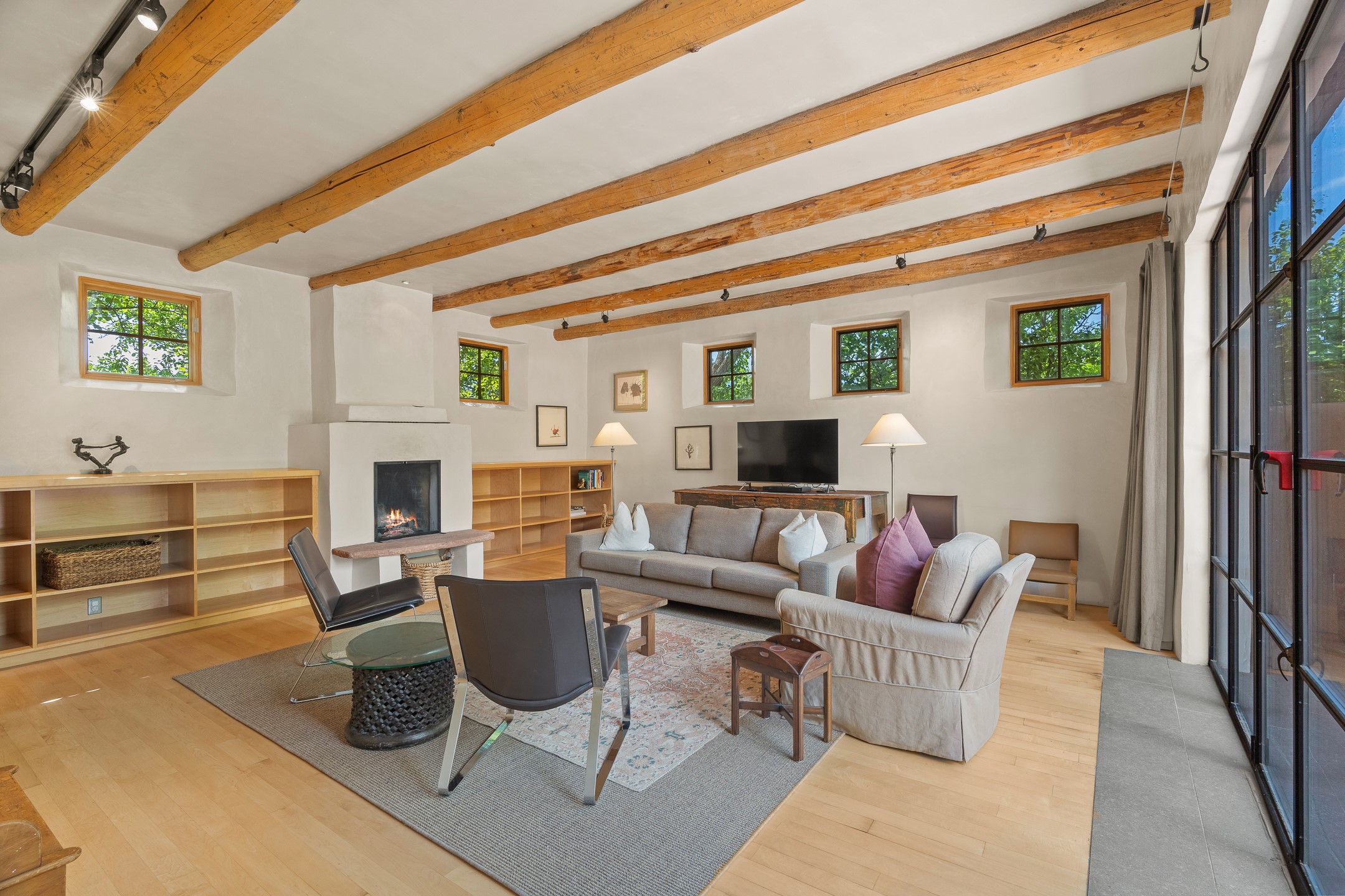  1684 Upper Canyon Rd - 物件實景