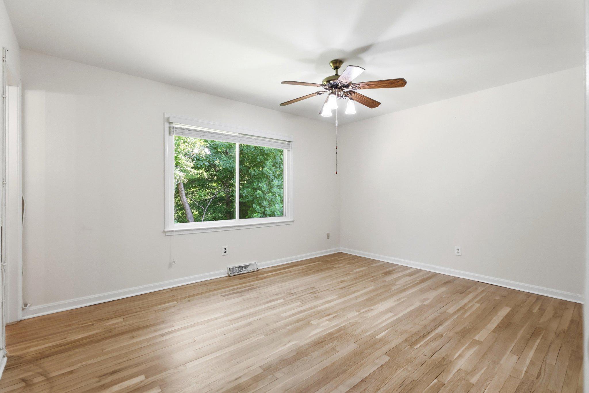  13015 Chalfont Avenue, Fort Washington, MD, 20744 - 物件實景