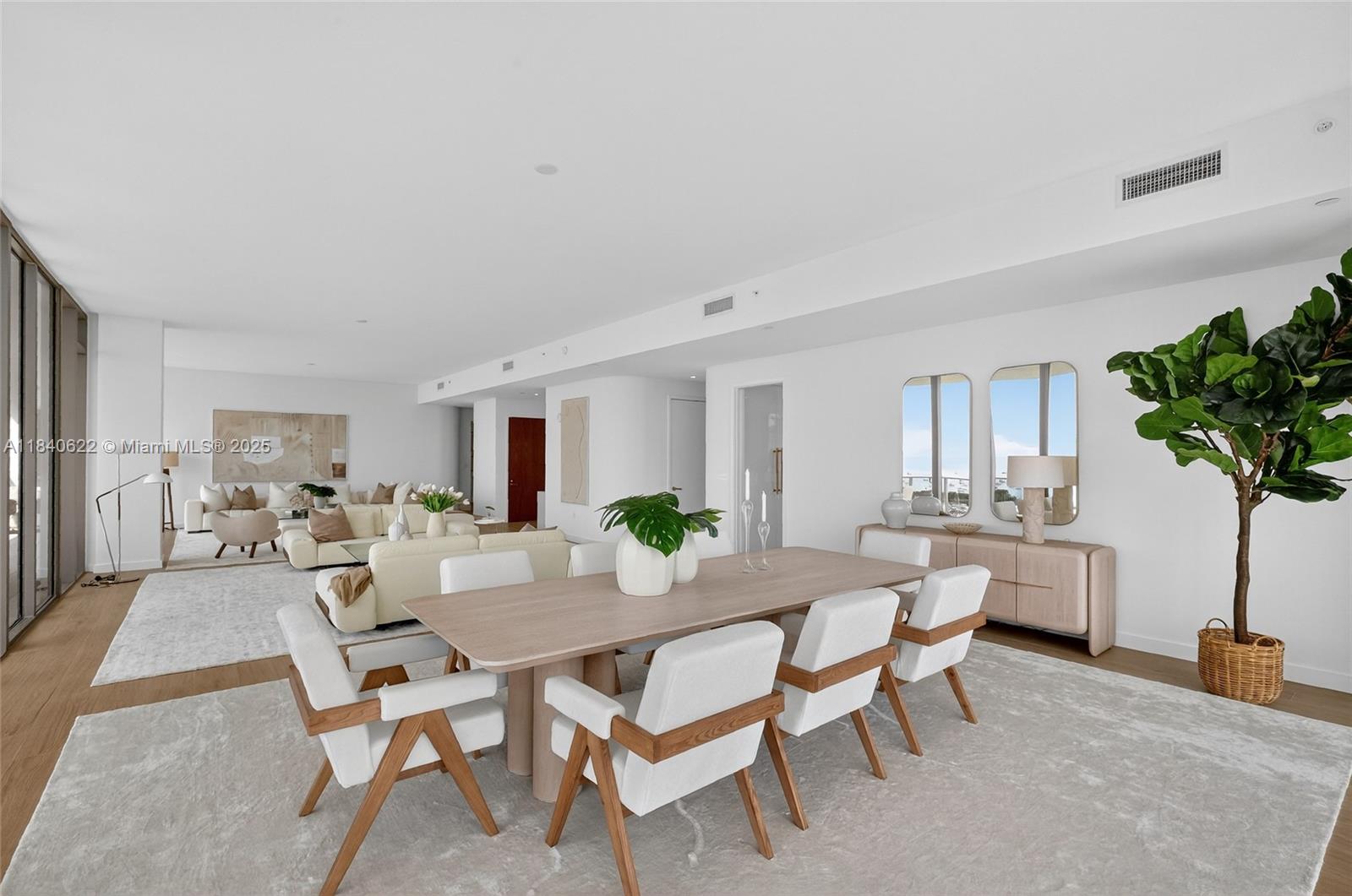 Miami, Florida, 33133, United States, 4 Bedrooms Bedrooms, ,4 BathroomsBathrooms,Residential,For Sale,1898315